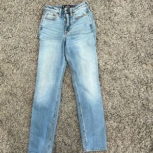 Hollister high rise jeans size 23